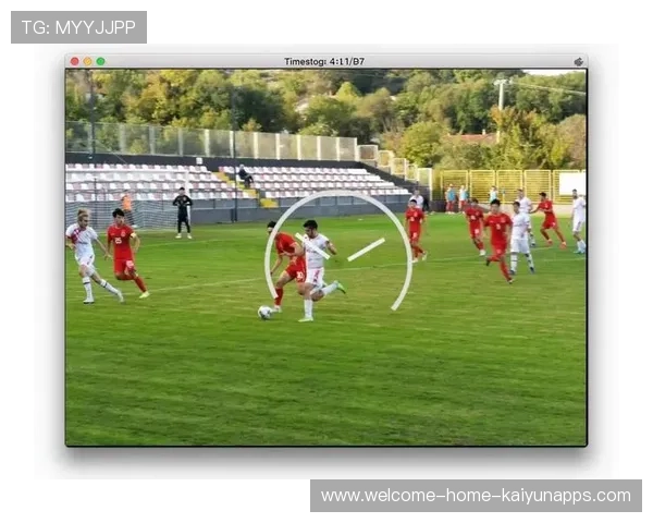 克罗地亚中场直塞撕裂防线制造机会